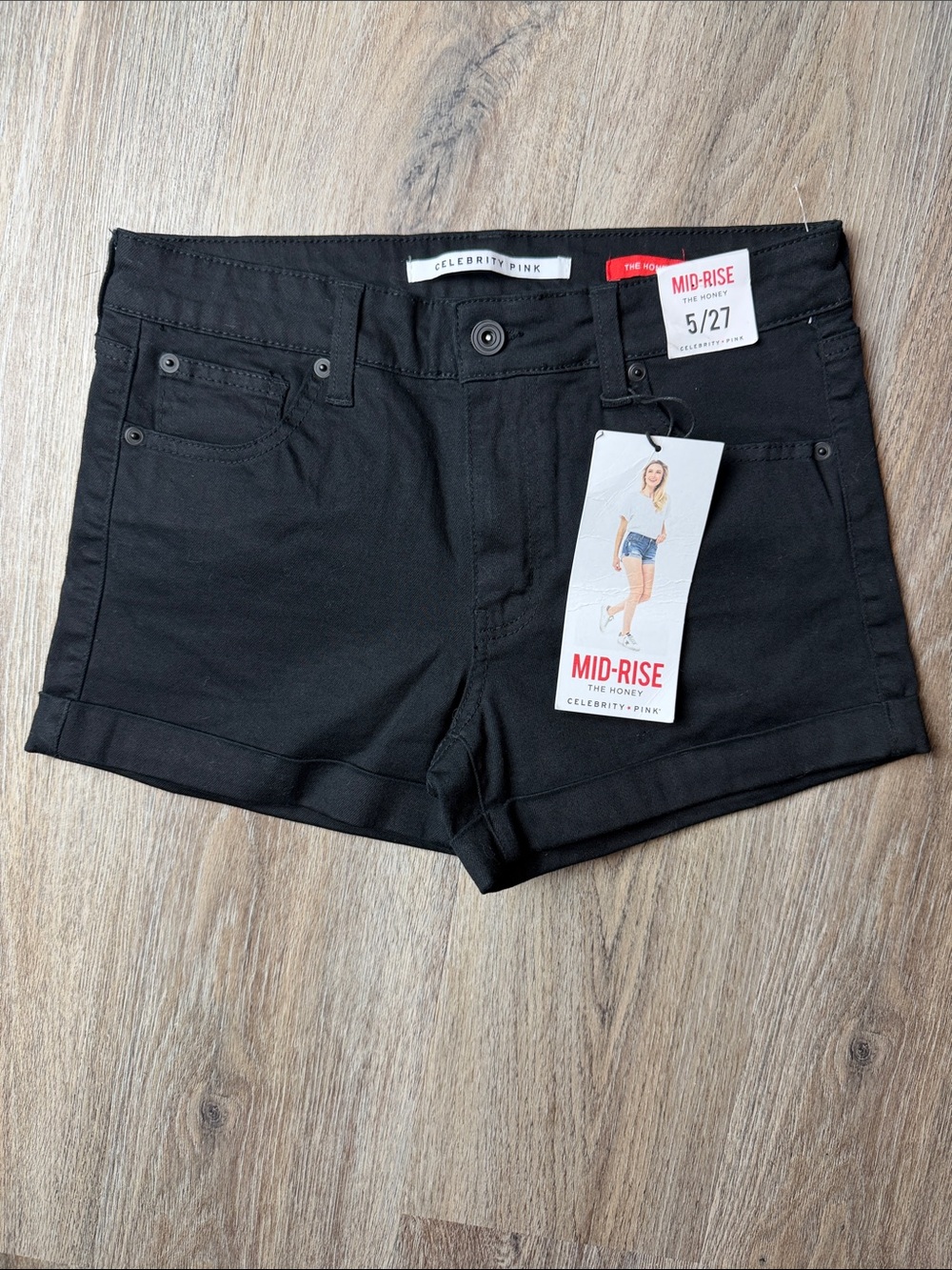 Celebrity Pink  “The Honey” Black Mid-Rise Cuffed Denim Shorts Size 5/27 (27)